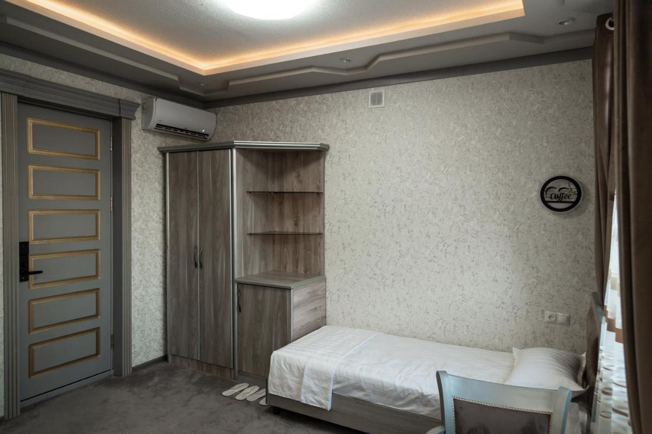 Diyor Hotel Marghilon Eksteriør billede