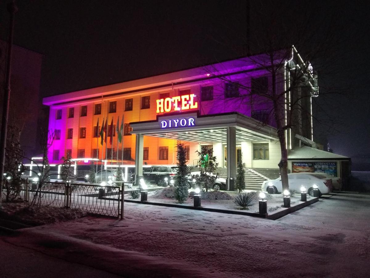 Diyor Hotel Marghilon Eksteriør billede