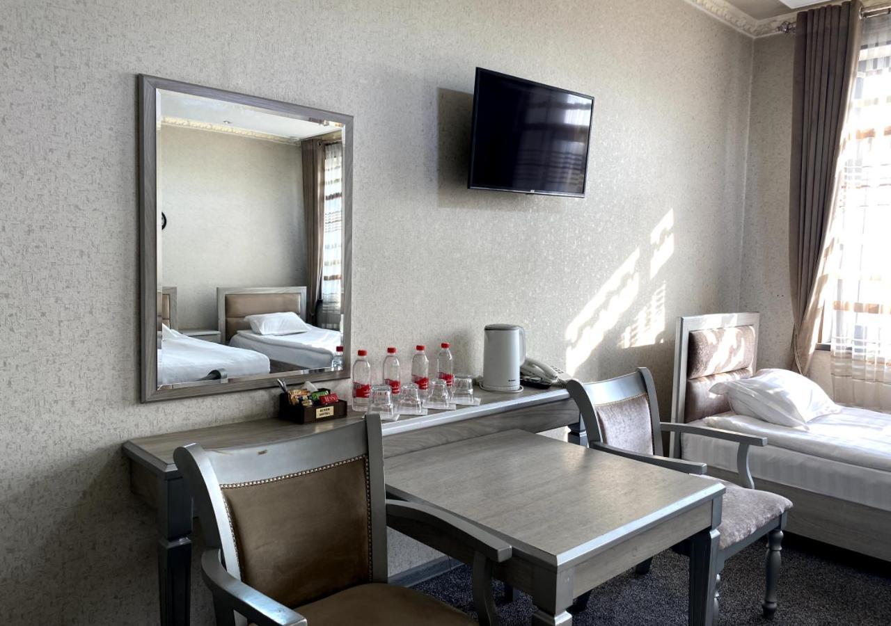 Diyor Hotel Marghilon Eksteriør billede
